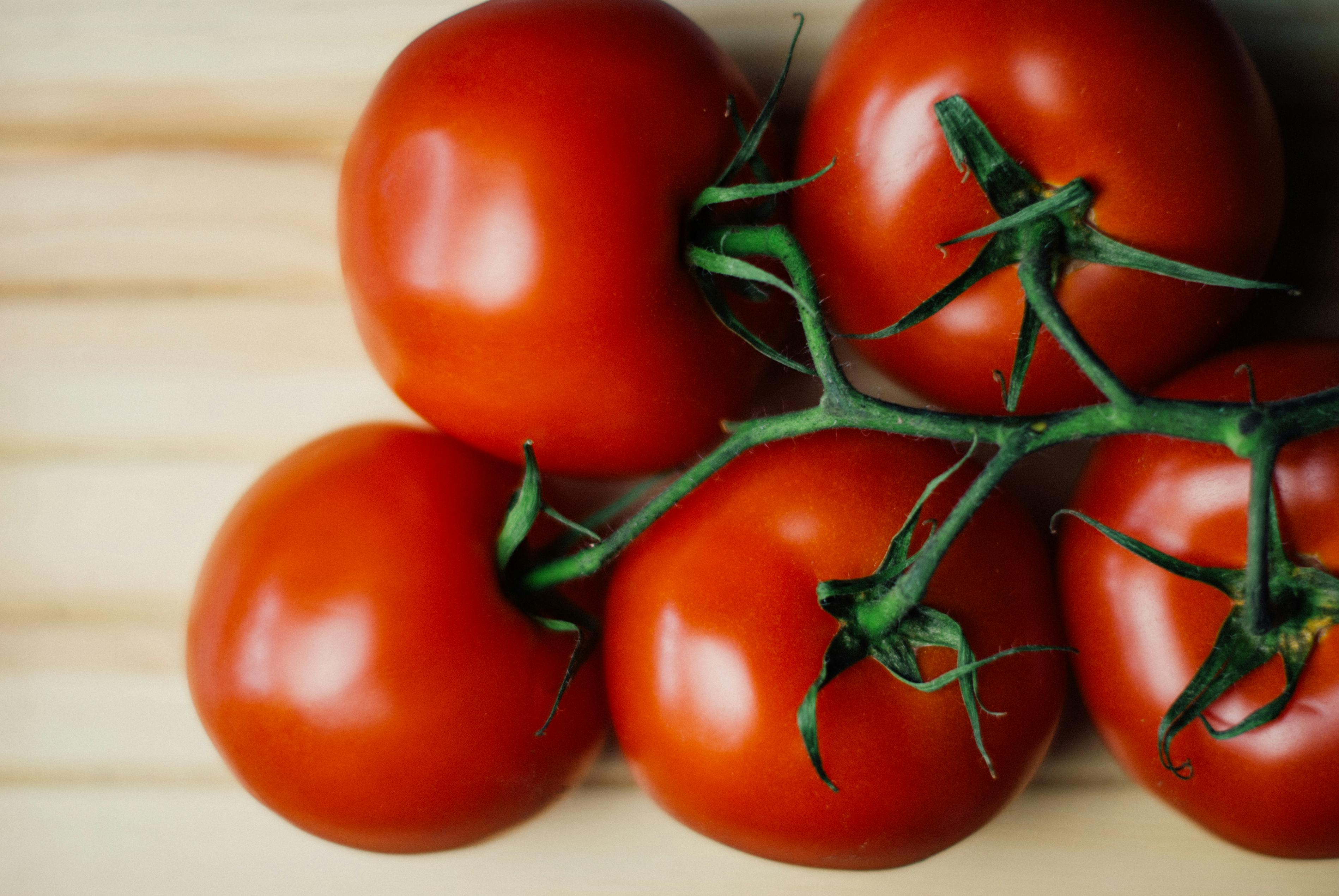 Heirloom tomatoes on a wooden table